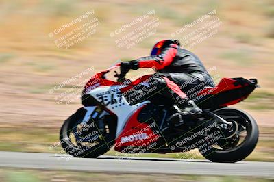 media/Apr-13-2025-TrackXperience (Sun) [[fb1ef998a6]]/Level 2 (Intermediate)/Turn 2 (Session 5)/